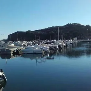 En El Puerto De Llança! , Llançà España